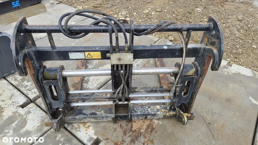 Widły hydrauliczne do ładowarki teleskopowej JCB Q-Fit qfit z przesuwem - 5