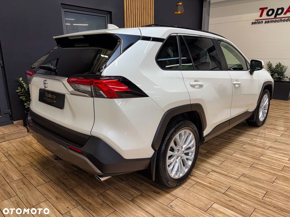 Toyota RAV4 - 7