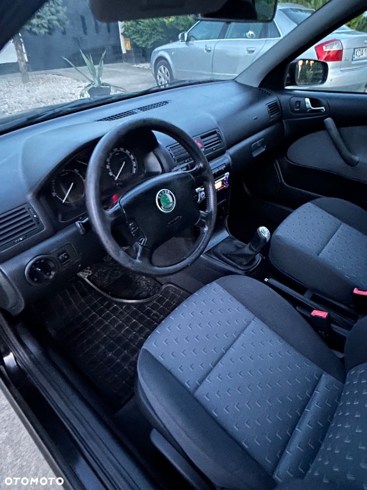 Skoda Octavia 1.9 TDI Tour - 3