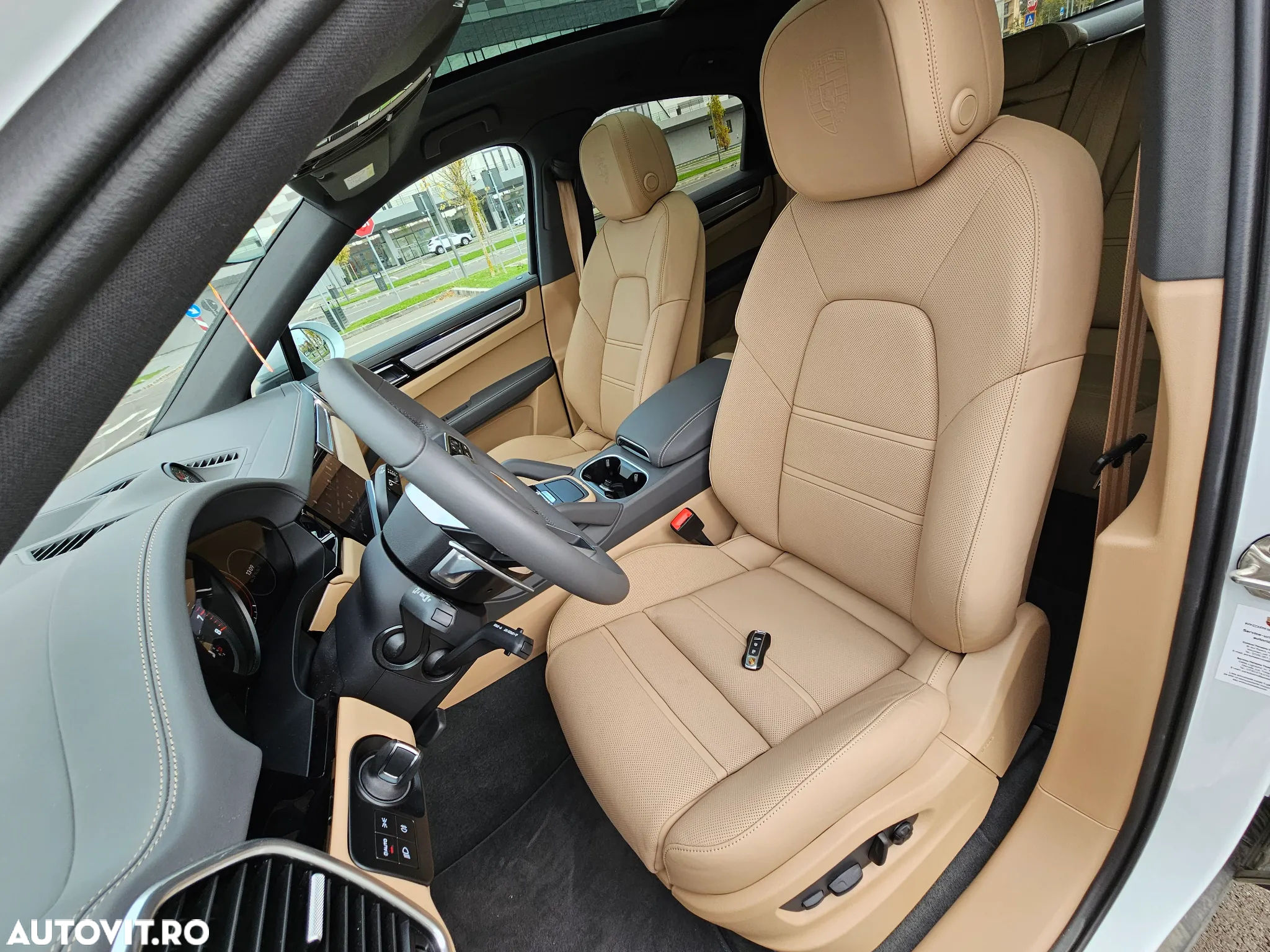 Porsche Cayenne Coupe Standard - 19
