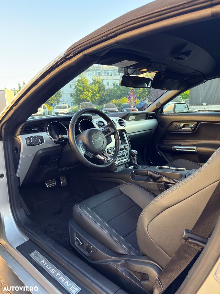 Ford Mustang 2.3 EcoBoost Aut. - 3