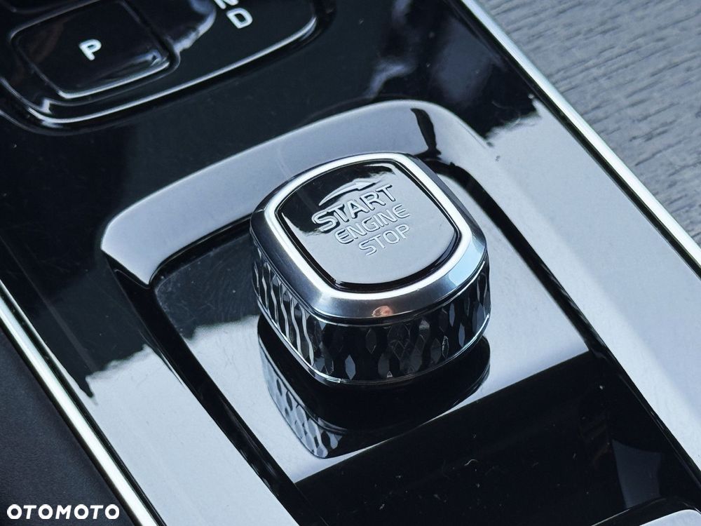 Volvo XC 90 - 21