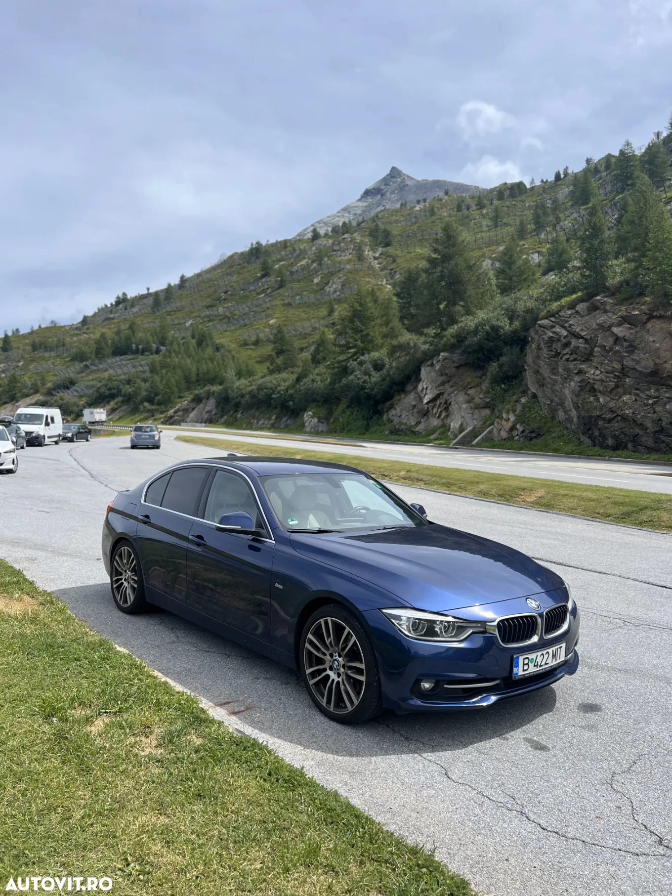 BMW Seria 3 330i xDrive Aut. Sport Line - 3