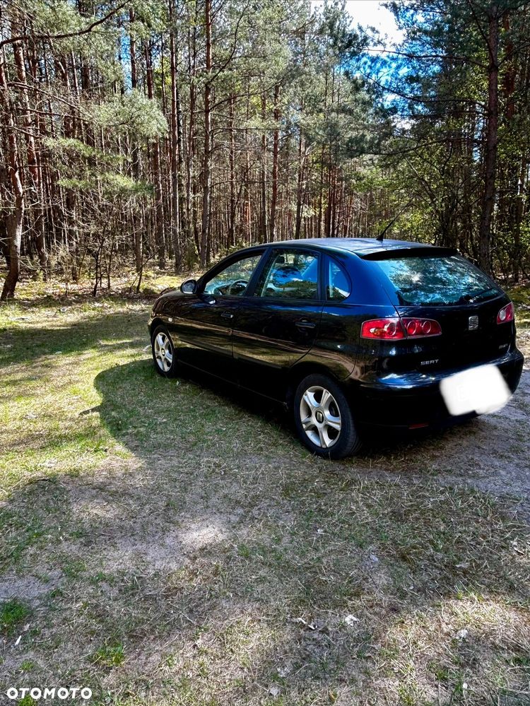 Seat Ibiza 1.4 16V Signo - 11
