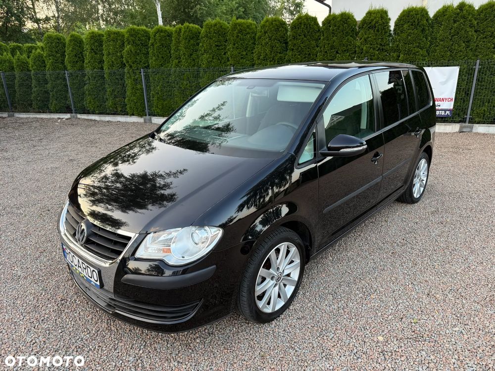 Volkswagen Touran - 3