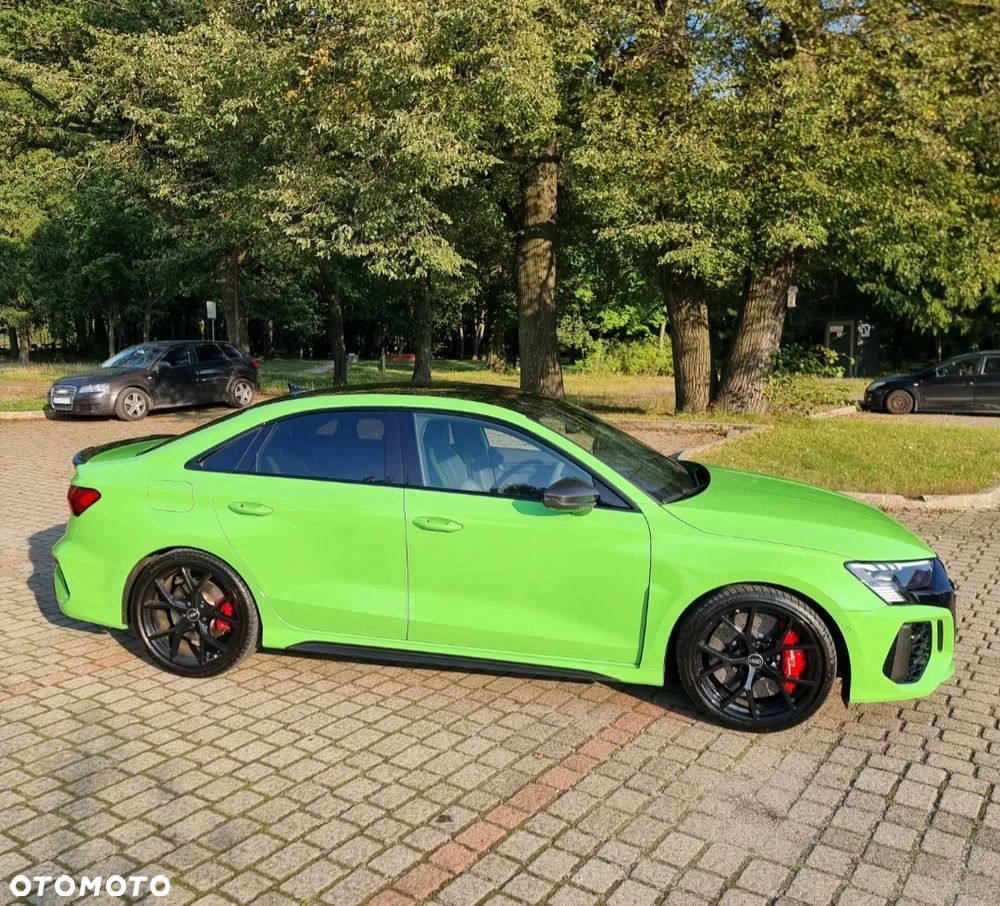 Audi RS3 Limousine TFSI Quattro S tronic - 4