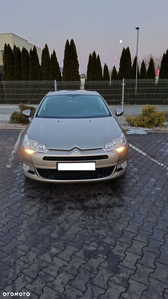 Citroën C5 HDi 135 FAP Confort - 6