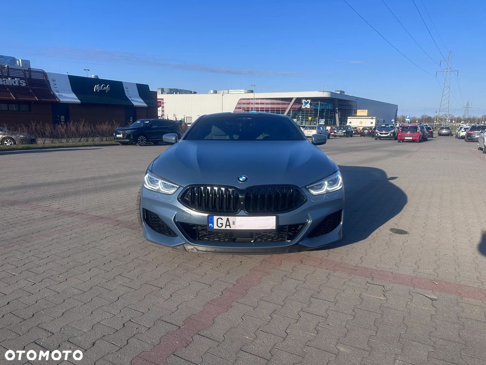 BMW Seria 8 - 7