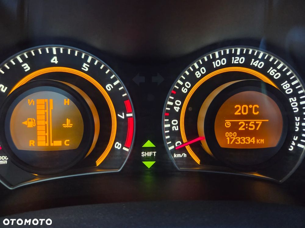 Toyota Auris - 17