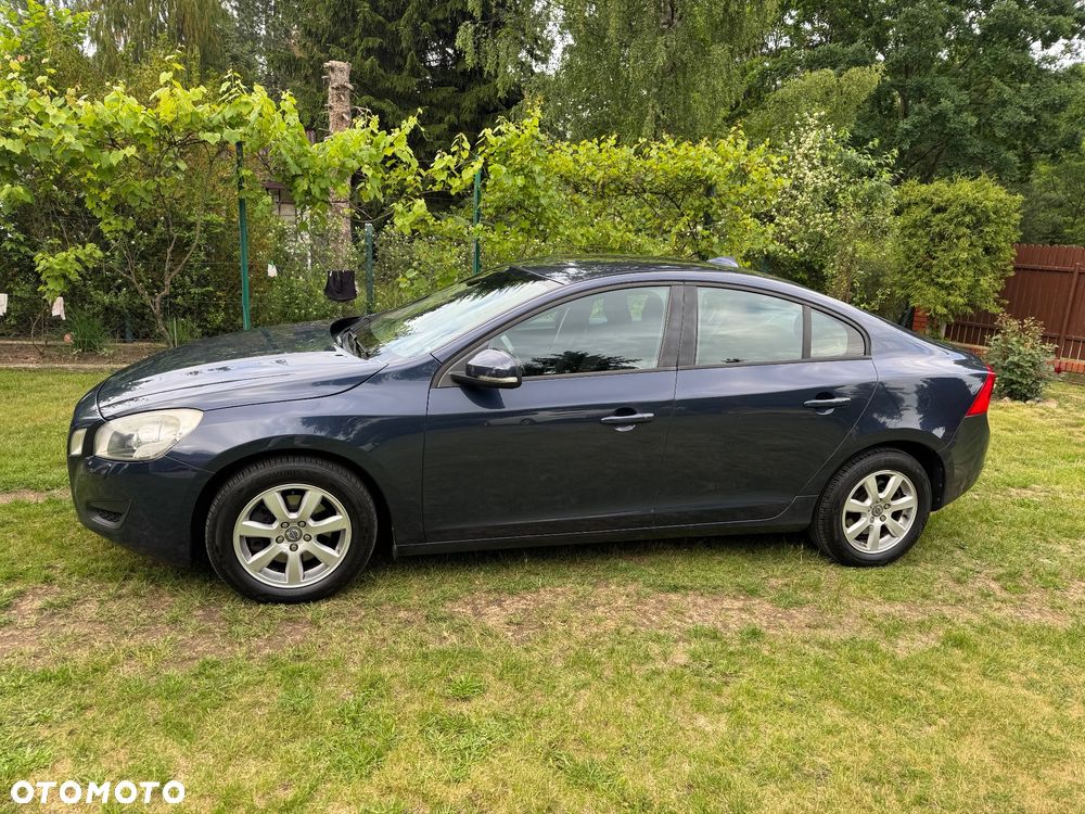 Volvo S60 - 1