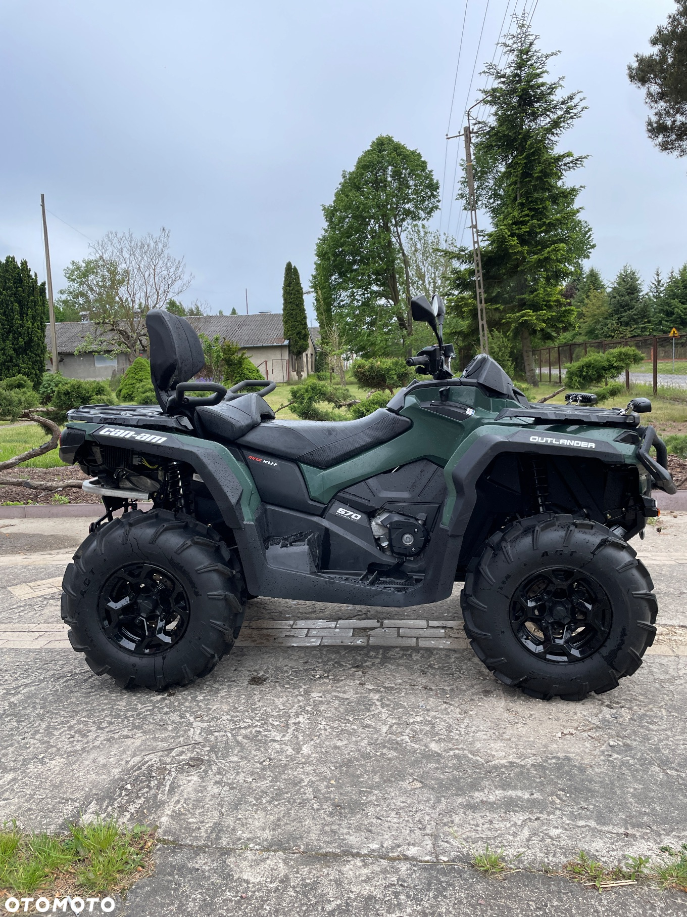 Can-Am Outlander Max