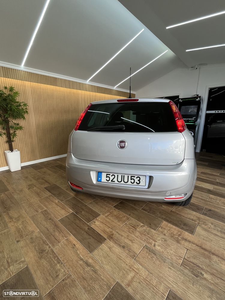 Fiat Punto 1.2 Lounge S&S - 39