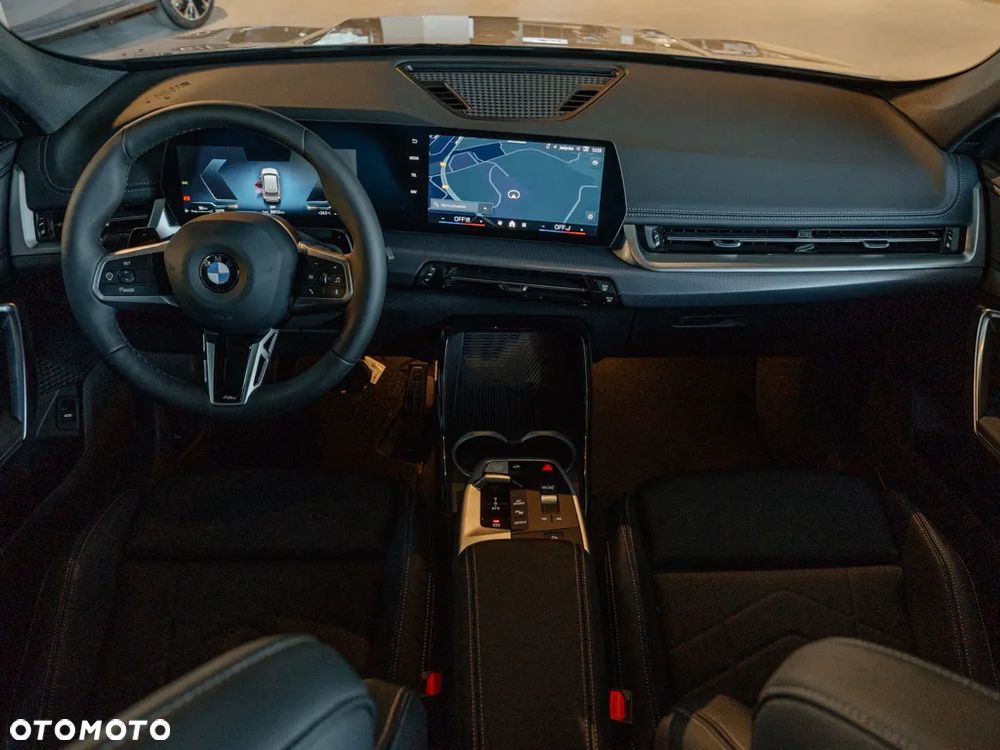 BMW X1 sDrive18i - 8