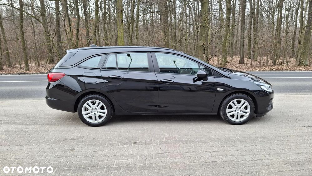 Opel Astra 1.5 D Start/Stop Automatik Edition - 4