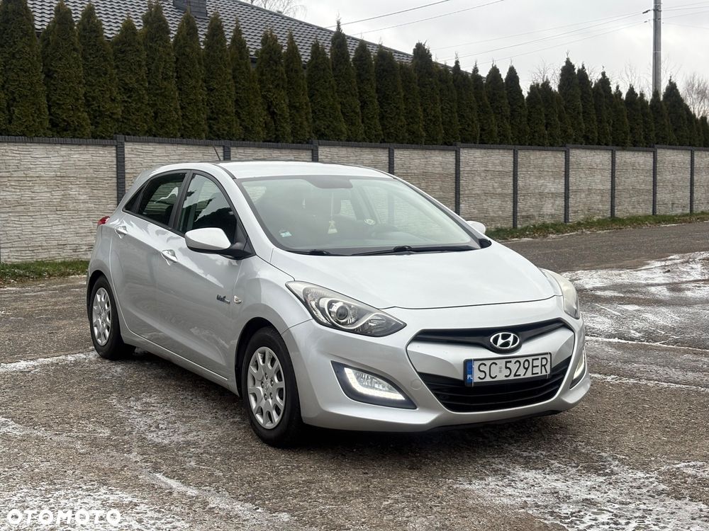 Hyundai i30 i30cw 1.6 CRDi Intro Edition - 4