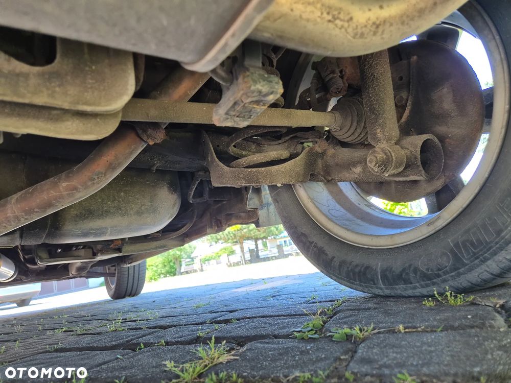 Suzuki SX4 1.6 Comfort Plus 4WD - 23