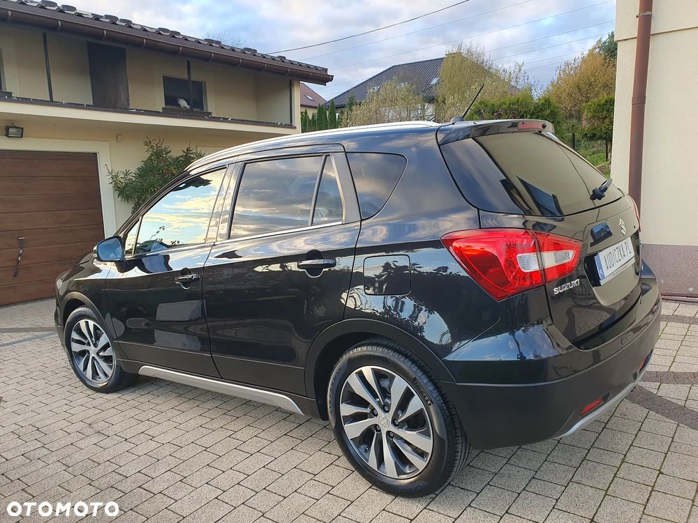 Suzuki SX4 S-Cross 1.4 T Premium 4WD - 29