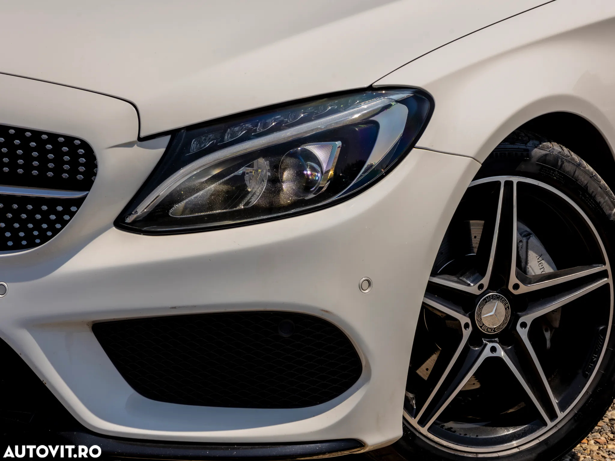 Mercedes-Benz C 180 Coupe 7G-TRONIC AMG Line - 11