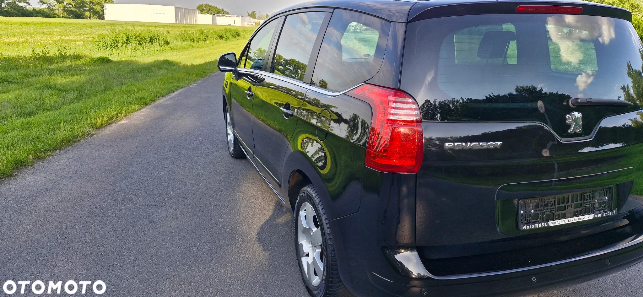 Peugeot 5008 1.6 Premium - 8