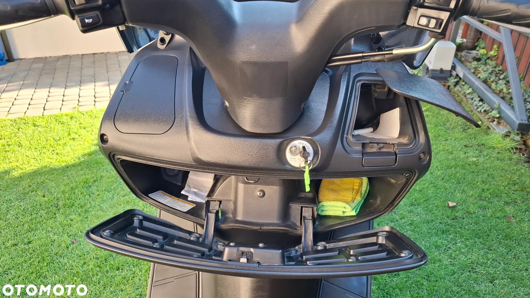 Suzuki Burgman - 15
