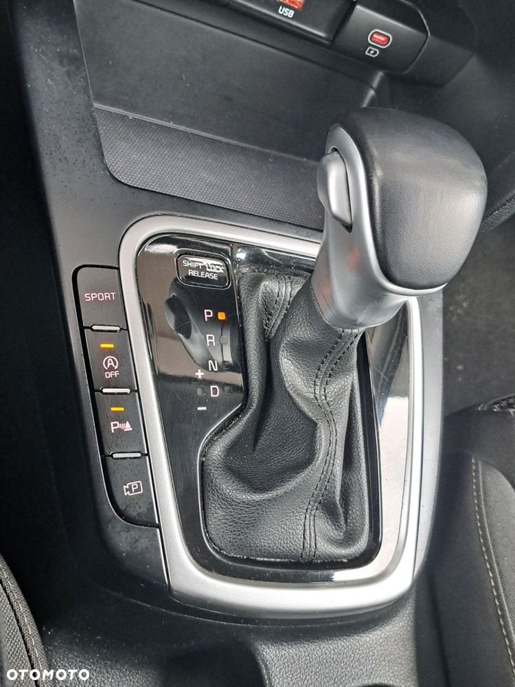 Kia XCeed 1.5 T-GDI Prestige Line DCT - 14