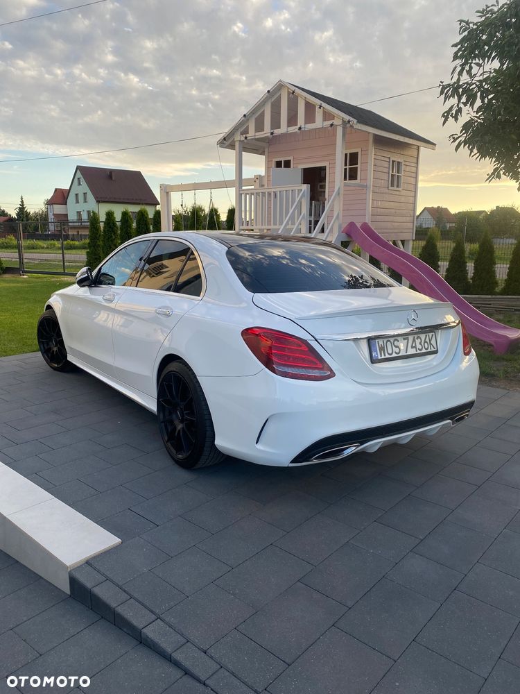 Mercedes-Benz Klasa C 300 T 9G-TRONIC AMG Line - 5