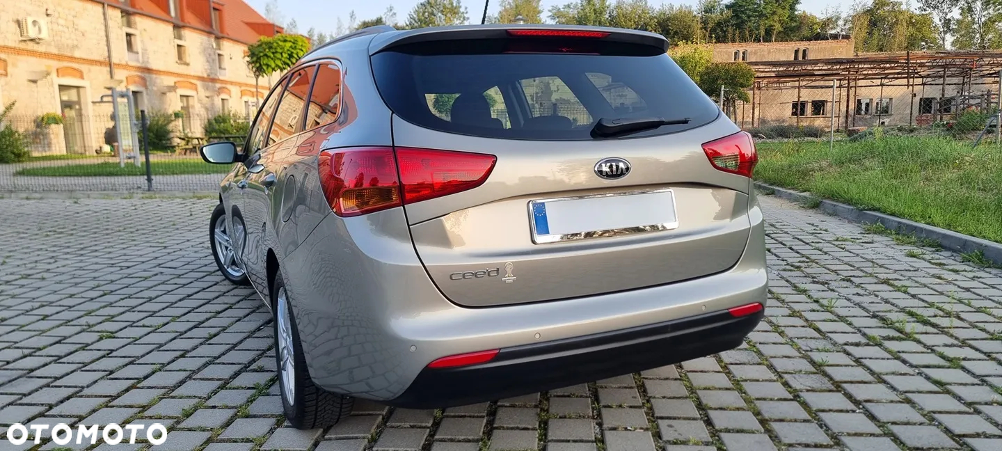 Kia Ceed Cee'd 1.6 GDI Business Line - 7