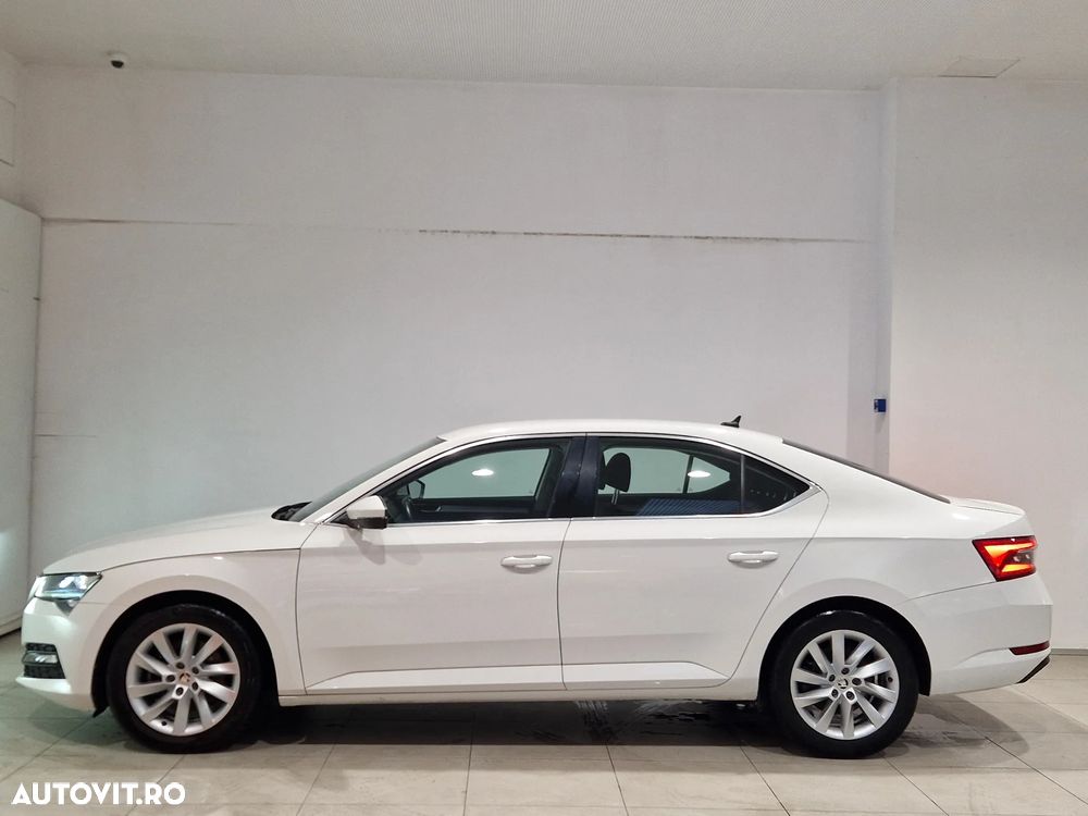 Skoda Superb 2.0 TDI Ambition - 2