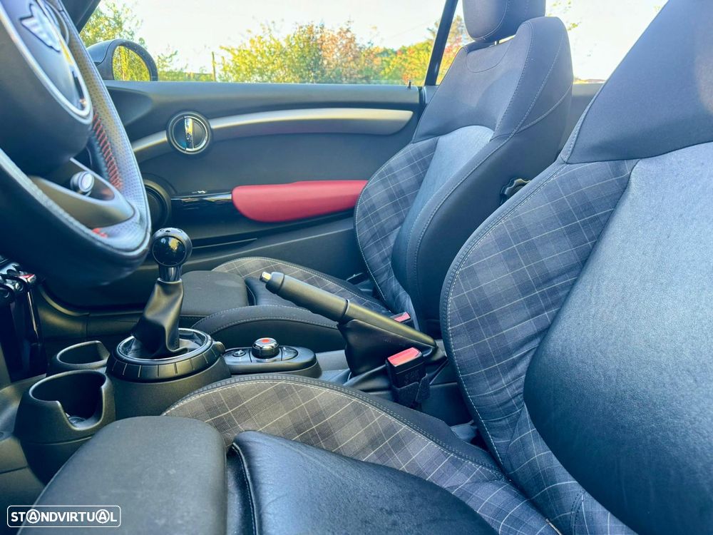 MINI Cabrio Cooper D - 12