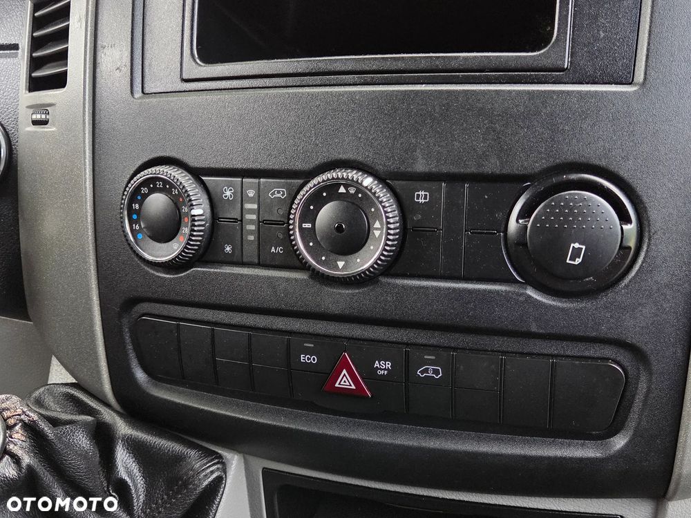 Mercedes-Benz SPRINTER 319 CDI - 19