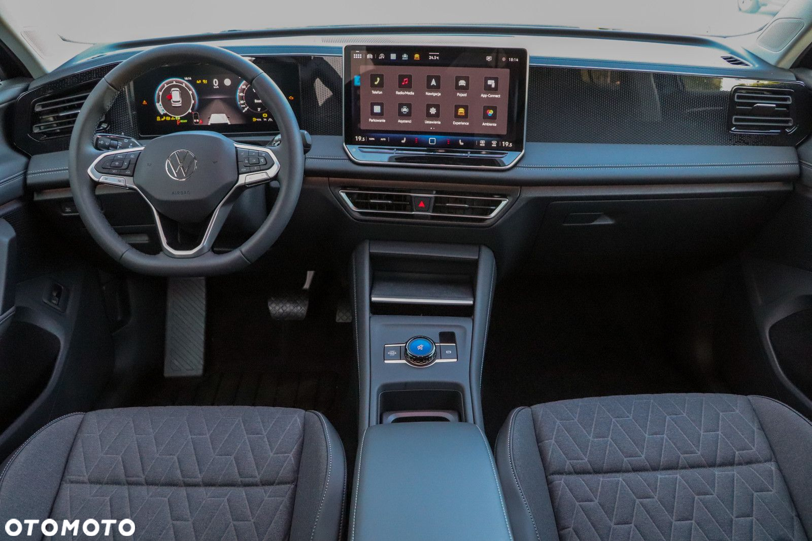 Volkswagen Tiguan - 13
