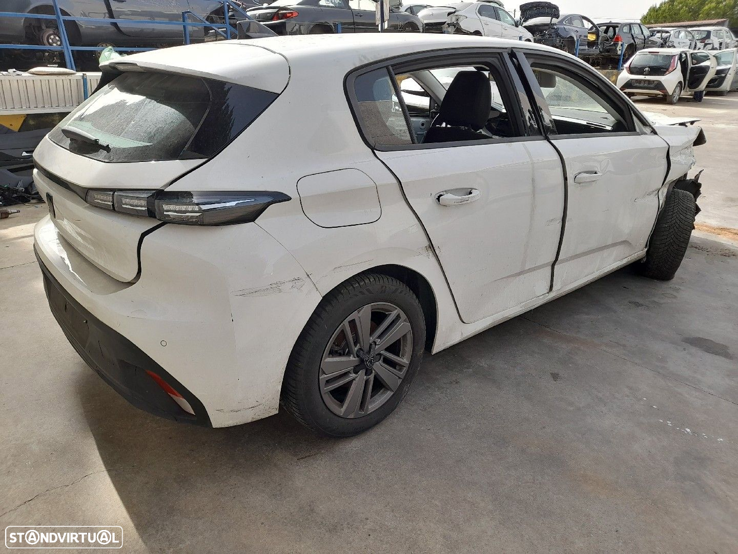 Para peças PEUGEOT 308 III - 4