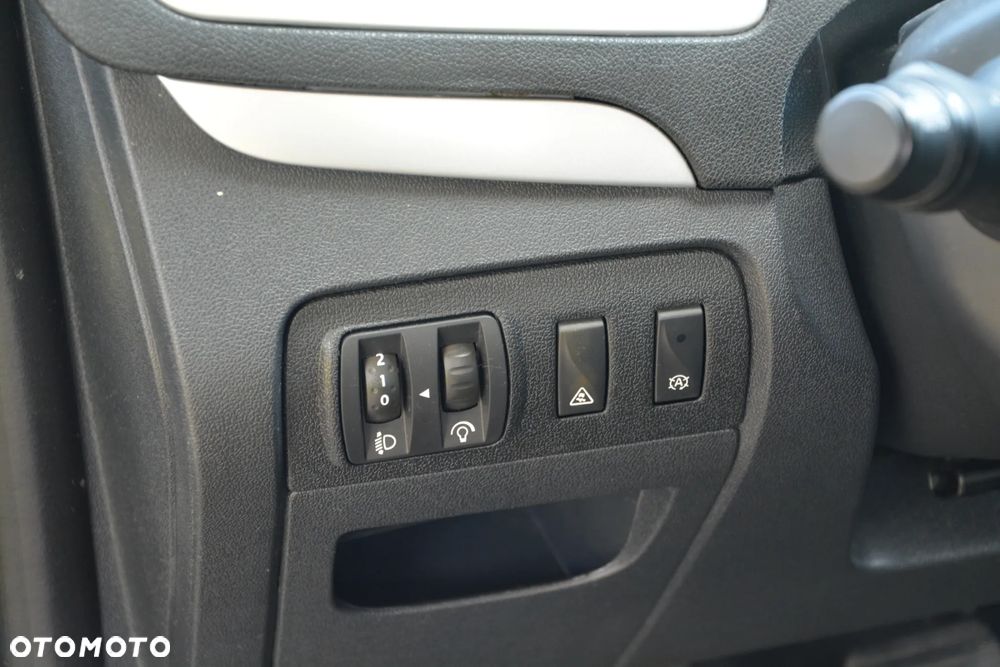 Renault Scenic ENERGY TCe 115 Expression - 17