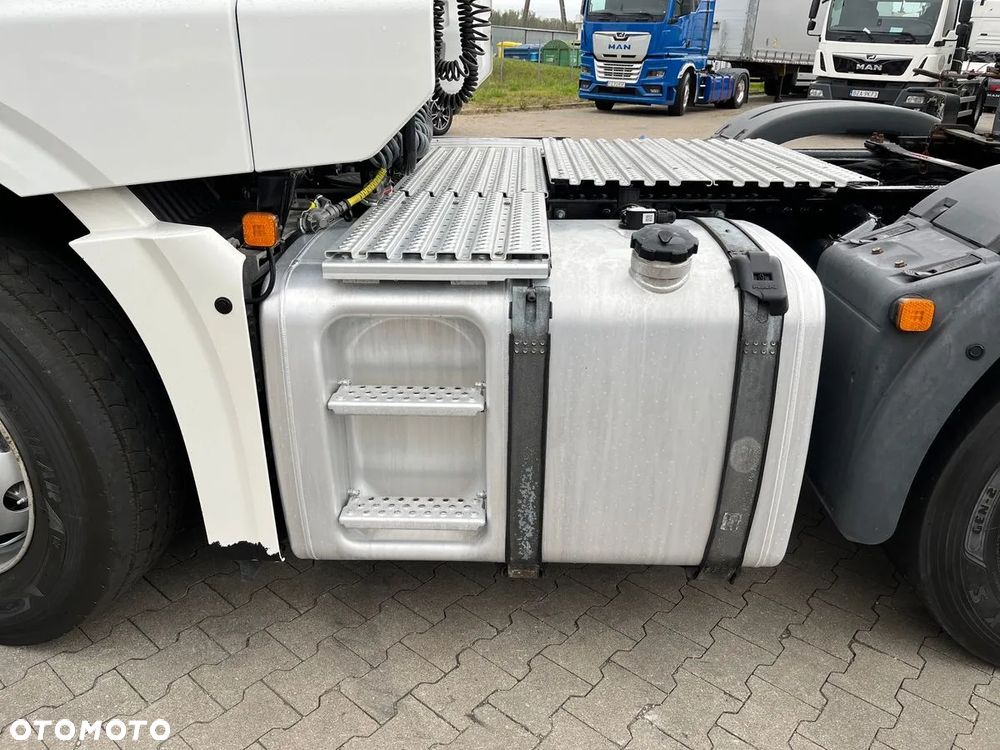 MAN TGX 26.470 6x2/2 BL SA - 16
