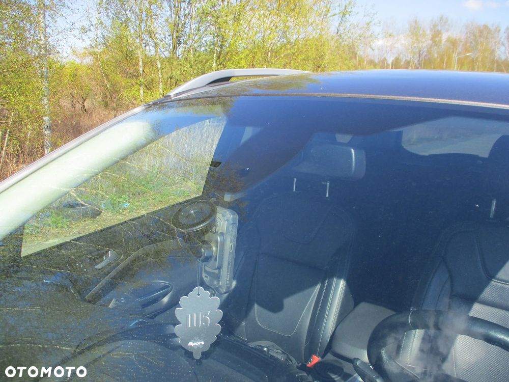 Ford Kuga 2.0 TDCi 4x4 SYNC - 28