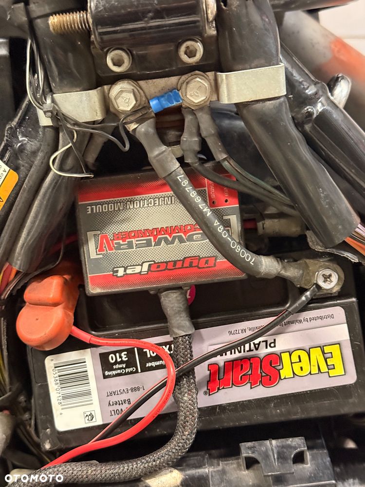 Harley-Davidson Softail Cross Bones - 24