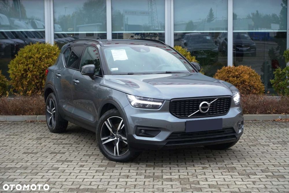 Volvo XC 40 - 18