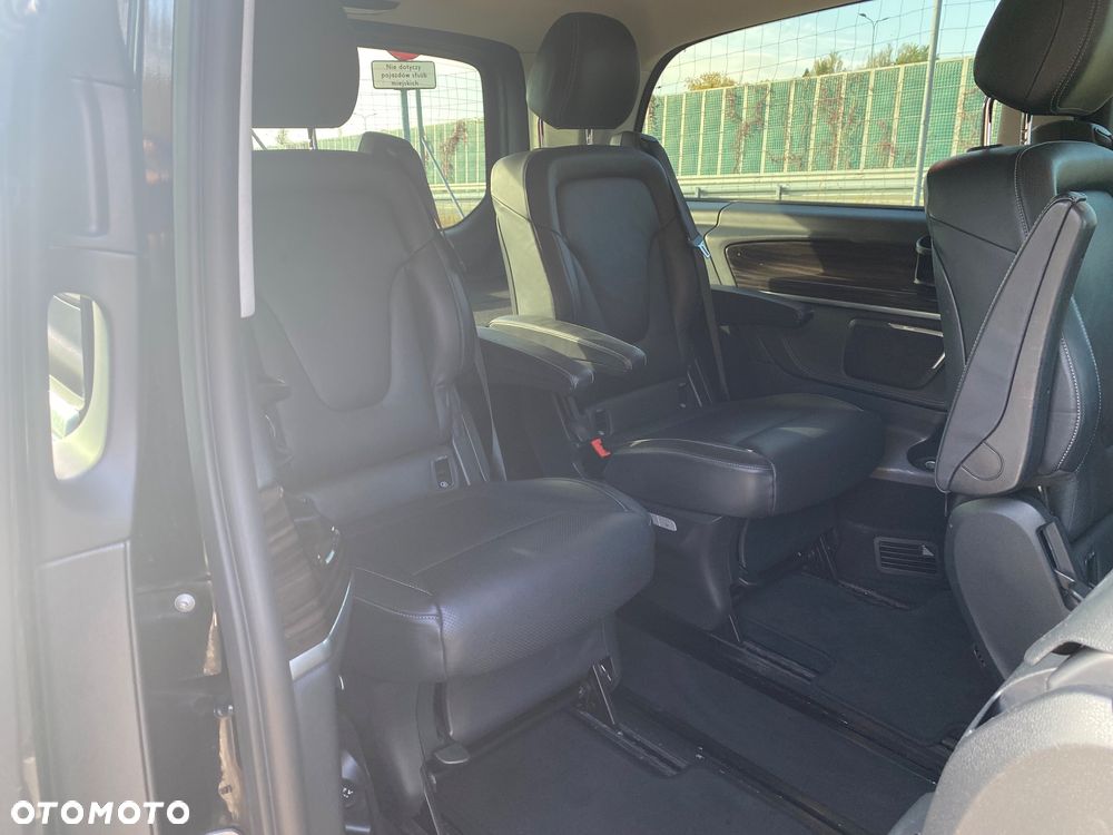 Mercedes-Benz Klasa V 250 (BlueTEC) d Avantgarde 7G-Tronic (d³ugi) - 17