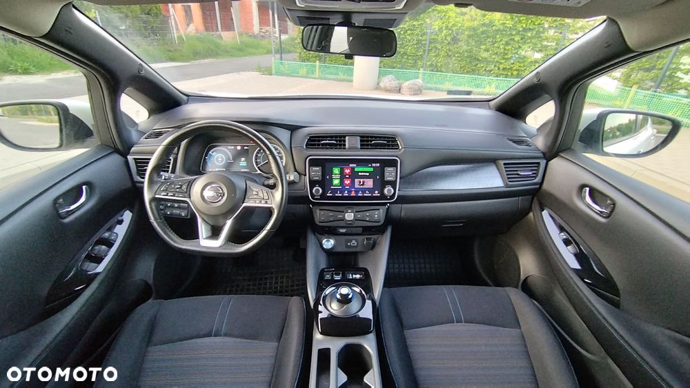 Nissan Leaf 40kWh Acenta - 10