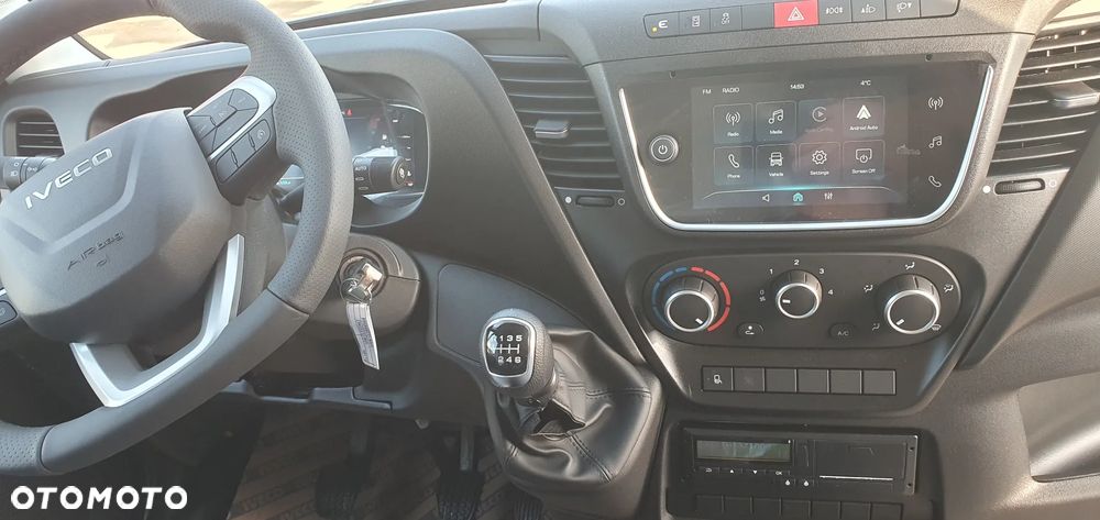 Iveco Daily 35S18 - 25