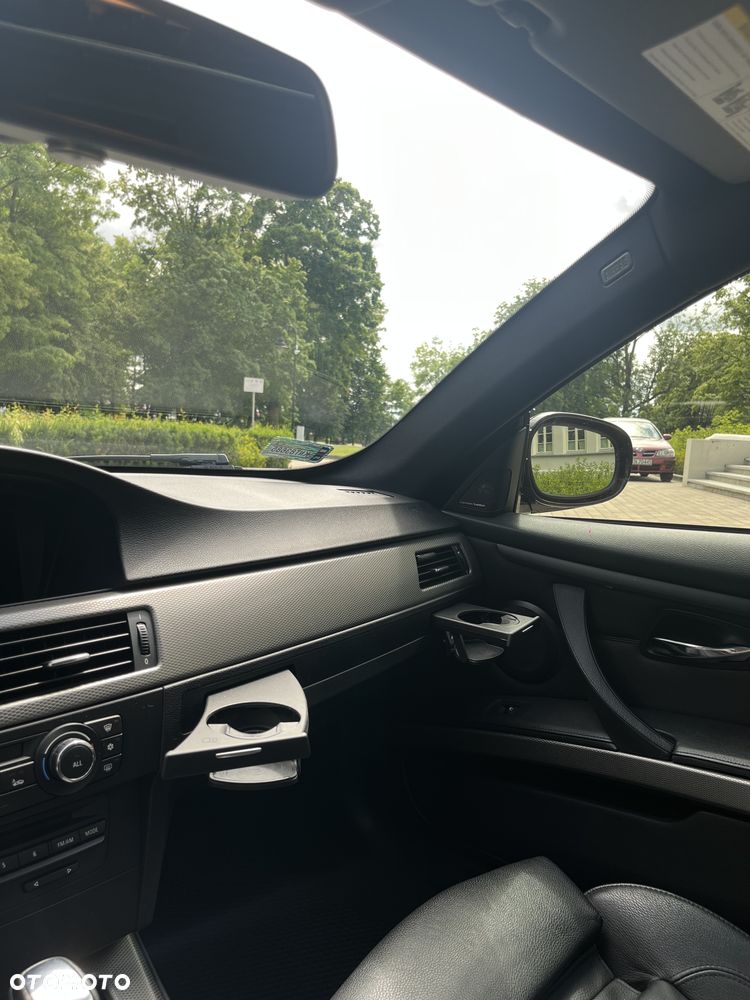BMW Seria 3 335i - 17