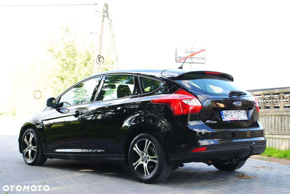 Ford Focus 1.6 TDCi DPF Titanium - 4