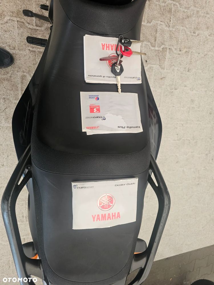 Yamaha FZ - 21