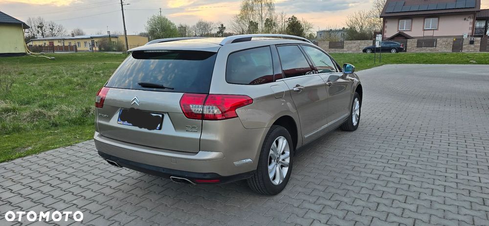 Citroën C5 V6 HDi 240 Biturbo FAP Exclusive - 3