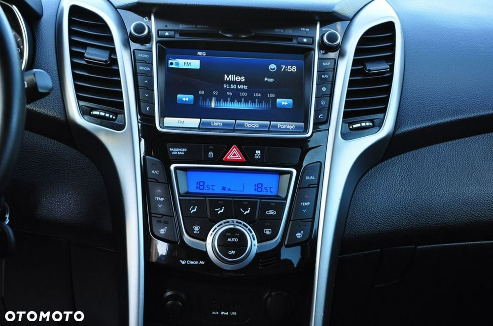 Hyundai i30 - 32