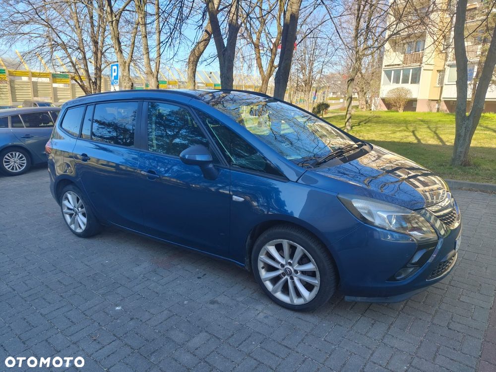 Opel Zafira - 3