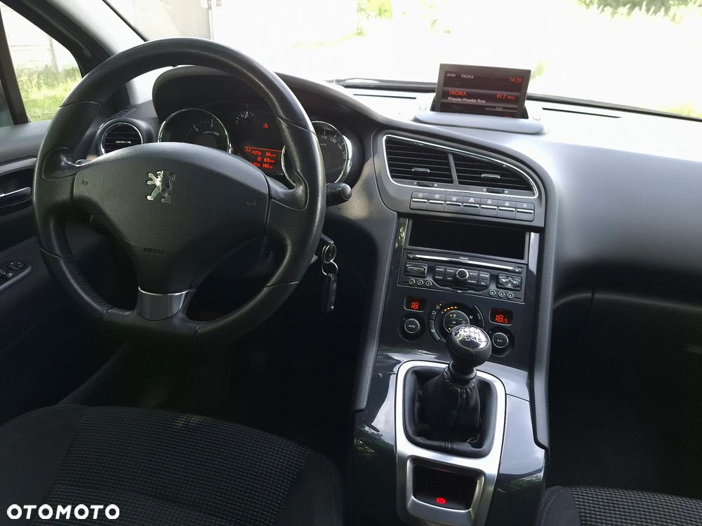 Peugeot 5008 1.6 HDi Premium - 14