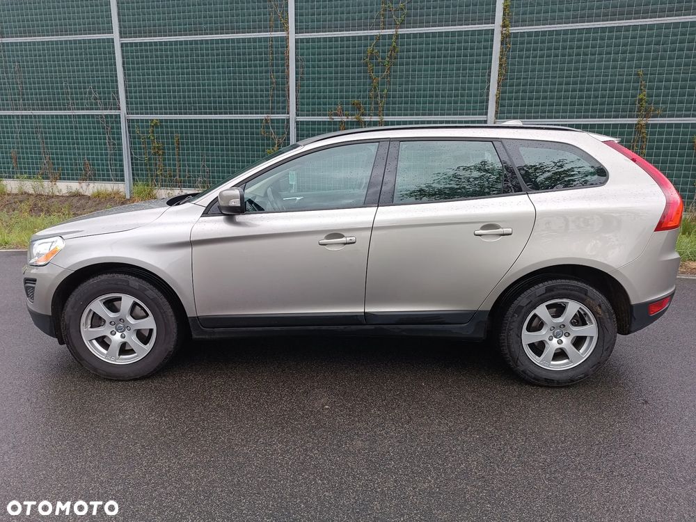 Volvo XC 60 DRIVe Kinetic - 3
