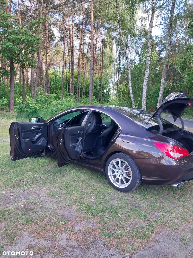 Mercedes-Benz CLA 250 7G-DCT StreetStyle - 10