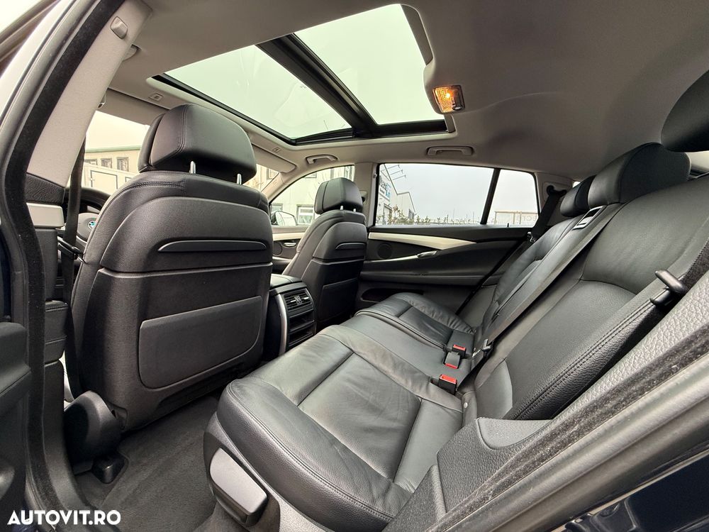 BMW Seria 5 530d xDrive Aut. - 16